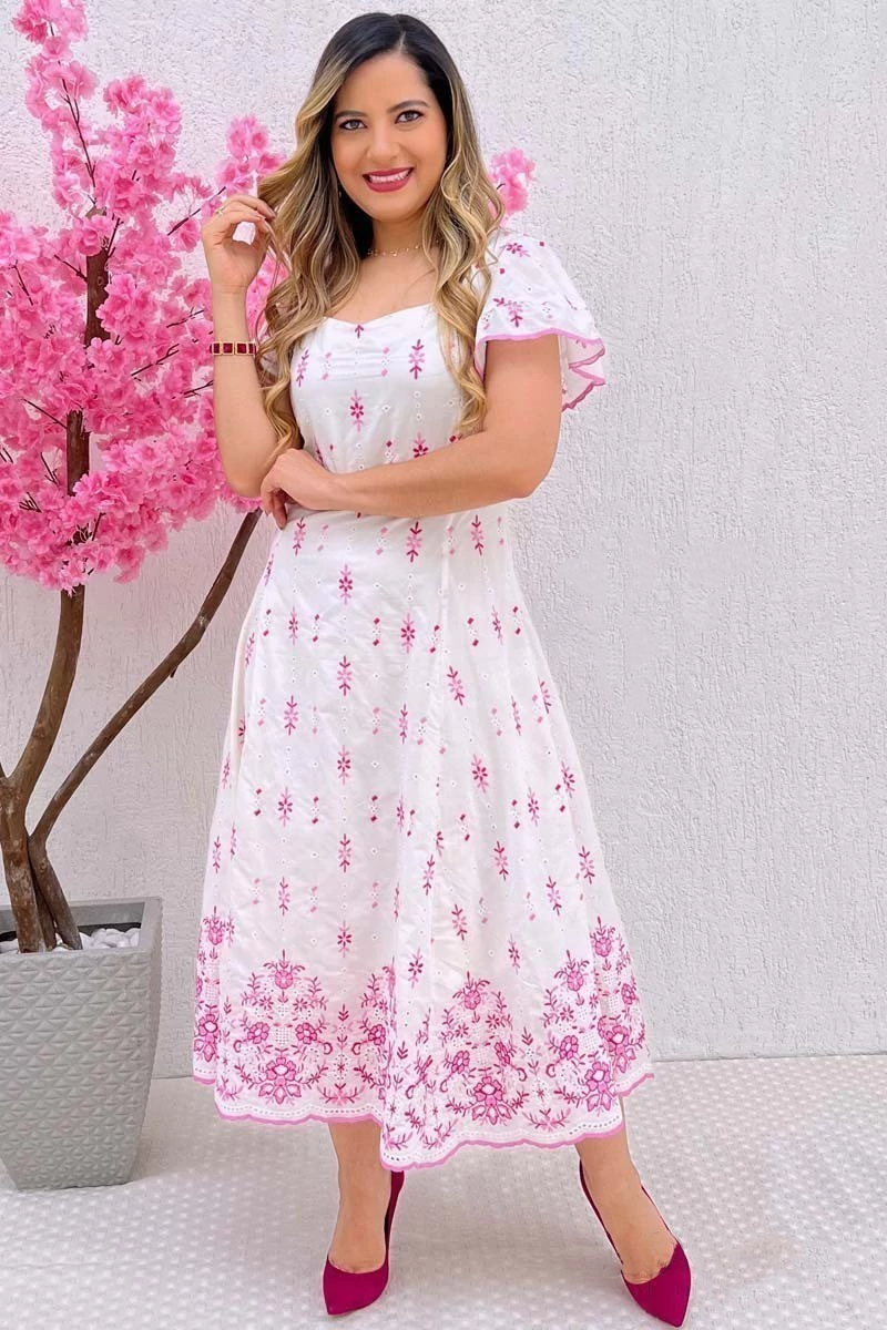 Vestido Midi em Laise de Algodão com Bordados Rosas